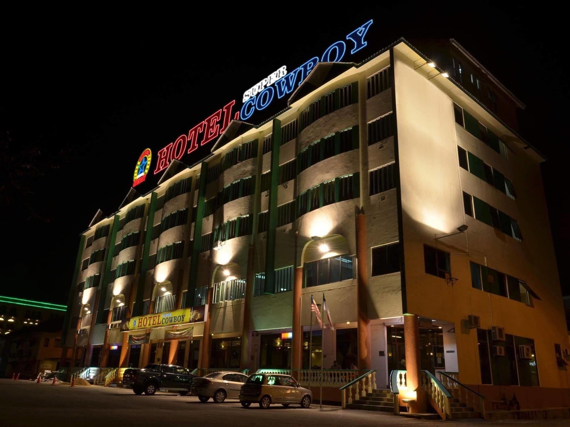 Collection O Hotel Super Cowboy Malacca Exterior photo